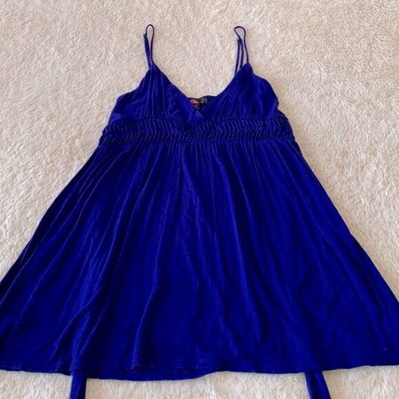 Blue spaghetti strap y2k tank top - Picture 5 of 16